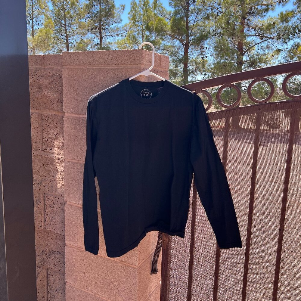 True Classic Long Sleeve - M